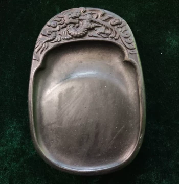 Zhai Selected Raw Stone Inkstone for Calligraphy, Large Ink Pool for Grinding, Vintage Style for Students and Beginners