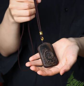 Agarwood Carved Handheld Piece, Six-Character Mantra Lotus Plaque Necklace Pendant, Car Hanging Ornament, Safe and Peaceful Amulet for Zodiac Year