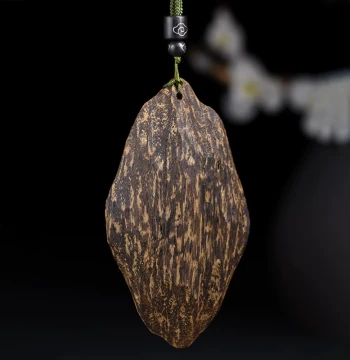 Vietnam Nha Trang Agarwood Freeform Handheld Playpiece Wooden Carving Pendant Craft Gift with Rich Medicinal Aroma