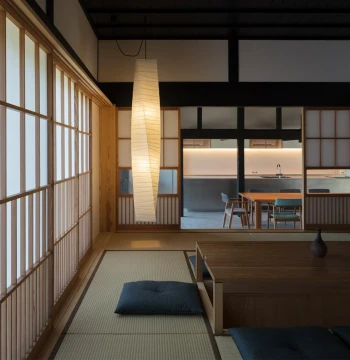 Chengdu Japanese-Style Solid Wood Tatami Platform Bed, Breathable, Suitable for Geothermal Heating, Customizable for Homestays, Hotels, Studies, and Courtyards