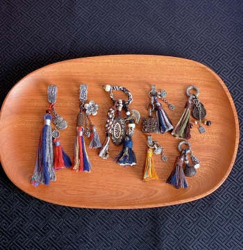 Antique Accessory: 30% Silver Agarwood Running Ring Pendant, Tassel Charm for Handheld Prayer Beads, Bag Side Hang Decor