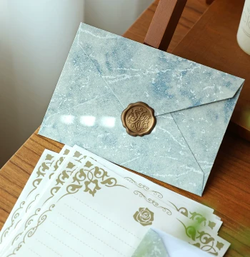 Shizhi Vintage Gilded Embossed Letter Paper and Envelope Set - Premium Textured Writing Kit for Love Letters, Confessions, and Blessing Ceremonies