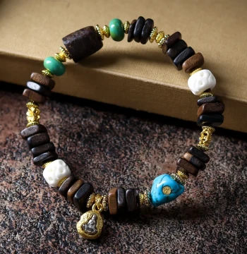 Vietnamese Agarwood Irregular-Shaped Buddhist Prayer Bead Bracelet - Ethnic Style Accessory - Tibetan Cultural Plaything Strand with Beeswax Spacer Beads - Retro Hand Jewelry