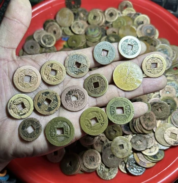Decision Coin - Magic Coin for Collection, Wishing, and Luck - YES Good Fortune Antique Bronze 3D Relief NO