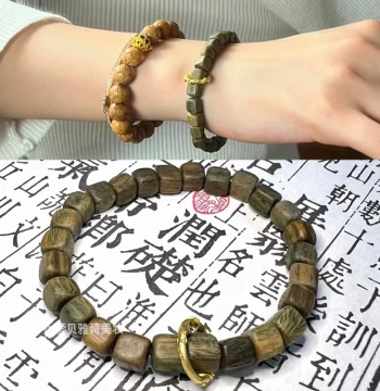 Natural Green Sandalwood Sugar-Cube Beaded Bracelet for Women - Subtle Fragrance Ideal for Students and Wenwan Enthusiasts