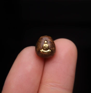 Original S925 Silver Gold-Plated Formless Buddha Inlaid with Natural Agarwood Teardrop Barrel Beads for DIY Jewelry