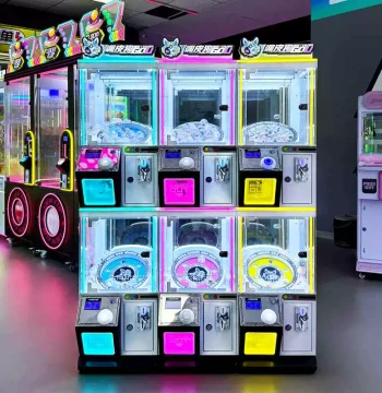 Japan/Korea Cross-Border Exclusive: New Mini Double-Layer Gashapon Machine by Arcade Manufacturer, Indoor Coin-Operated Amusement Equipment