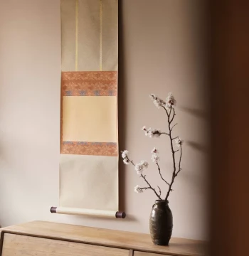 Shi Ming Yi Lu Chinese Blank Scroll Brush Calligraphy Semi-sized Xuan Paper Hanging Scroll Tea Room Decorative Painting