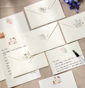 Vintage European Style Envelope and Letter Paper Set, Minimalist INS Artistic Gold-Foil Premium Birthday Greeting Cards and Stationery