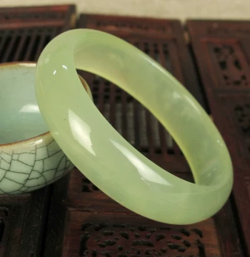 Natural Xiuyan Jade Bracelet (Grade A) - Large Size Women's Jewelry