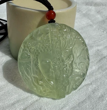 One-of-a-Kind Natural Xiuyan Jade Pendant - Ice-Transparent 'One Thought Between' Necklace and Jade Ornament