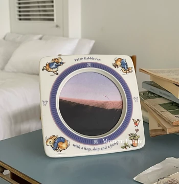 Moment Future Vintage Ceramic Photo Frame – Cute Children's Decorative Display Piece