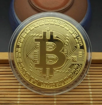 Imitation Bitcoin Virtual Digital Currency Commemorative Medal, Electroplated Gold and Silver Coins, Collectible Gift for Handling