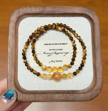 Spring Cherry Blossom Tower Crystal Bead Coin Tiger's Eye Bracelet - Light Luxury, Premium Vintage Maillard Style
