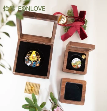 Transparent Badge Box, Commemorative Coin Case, Walnut Solid Wood Storage for Medals, Awards, and Coins (Customizable)