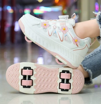 New Spring/Summer Retractable Heelys for Girls Four-Wheel Roller Skates for Students