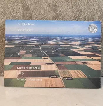 Free SF Express Shipping - Netherlands Card-Mounted Desktop Display Set (1989 Edition, 7 Coins + 1 Commemorative Medal)