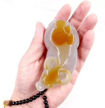 Zodiac Ox Agate and Chalcedony Hand-Held Ornament - Jade Collectible Stone for Men and Women