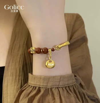 Ancient Method Gold Lock Bao Southern Red Agate Bracelet for Women, Half-Bangle 2026 New Arrival, Trendy Light Luxury Niche Exquisite Beaded Bracelet