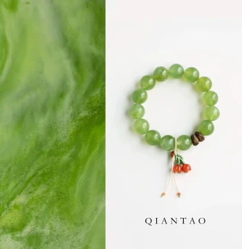 QIANTAO "Light Bamboo" Original Chinese Style Natural Xiuyan Jade Bracelet with Agarwood and Southern Red Agate Pendant, Gift for Women