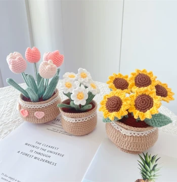 Hand-Knitted DIY Yarn Flower Bouquet Kit – Tulip and Daisy Potted Plants for Homemade Eternal Flower Displays
