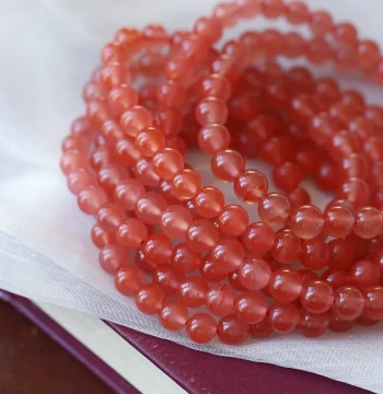 Natural Southern Red Agate Cherry Red Ice Red Bracelet - Unisex Three-Loop Buddhist Beads
