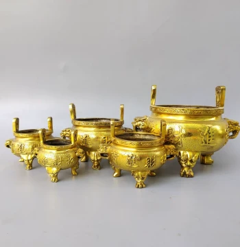 Bronze Incense Burner Ornament, Large and Small Sizes, Three-Legged Dragon Head Double-Ear Censer, Buddhist Hall Supplies, Chinese Style Burning Incense Offering Worship Feng Shui