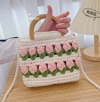 DIY Handmade Tulip Bag Knitting Kit with Fabric Yarn, Finished Crossbody or Handheld Bag, Gift for Girlfriend