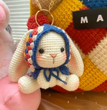 DIY Hand-Knitted Lop-Eared Rabbit Doll Yarn Crochet Vintage Granny Square Rabbit Pendant Material Kit, Small Gift