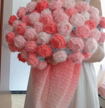 New Dreamy Gradient Rose Blanket DIY Hand-Knitted Yarn Bouquet Blanket Material Kit Gift for Girlfriend