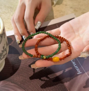 Shilijian [Shili Fangfei] Artistic Fresh Style Natural Stone Hetian Jade and Southern Red Agate Bracelet, Versatile Zen Beaded Bracelet