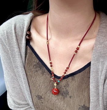 Autumn/Winter Natural Southern Red Agate Flame Red Large Bead Fortune Pendant Braided Rope Sweater Chain Zodiac Year Charm