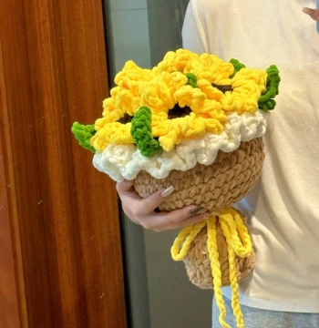 DIY Knitting Ice Bar Yarn Sunflower Bouquet: Handmade Crochet Material Kit with Rose Posy for Women's Gifts