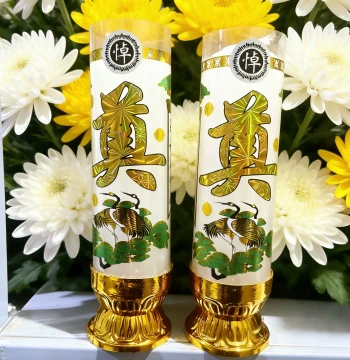 Smokeless Memorial Candles for Ancestral Worship, 1 Pair White Sacrificial Candles for Grave Visits, Anniversaries, and 5th/7th Day Rituals