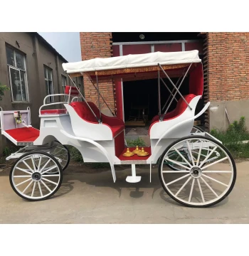 European-Style Four-Wheel Horse-Drawn Carriage for Sightseeing, Weddings, Film Props, and Grassland Tours