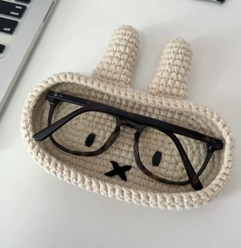 Hand-Crocheted Wool DIY Material Kit: Bear and Miffy Rabbit Glasses Case, Couple's Gift