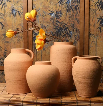 Wabi-Sabi Style Vase and Flower Pot, Rough Pottery for Dried Flowers, Retro New Chinese Ceramic Jar for Homestay, Window Display, Clubhouse, and Living Room Decor