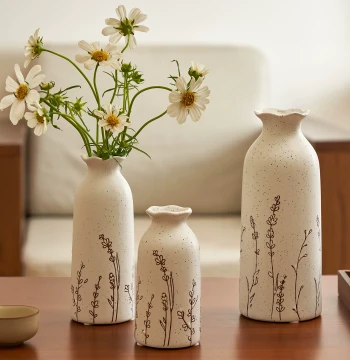 Chinese Retro Ceramic Small Vase for Hydroponics, Living Room Desktop Dried Flower Decor, Zen Style Flower Arrangement with Premium Look