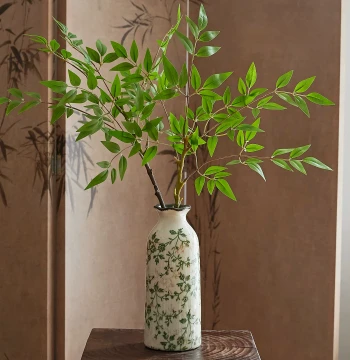 New Chinese Ice-Crack Ceramic Single Stem Vase: Retro Living Room Decor for Fresh or Dried Flowers, High-End Creative Ornament