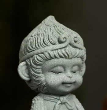 Green Sand Sculpture of Little Wukong – Creative Desktop Ornament, Paperweight, and Buddhist Statue, Ideal Gift for Study Rooms