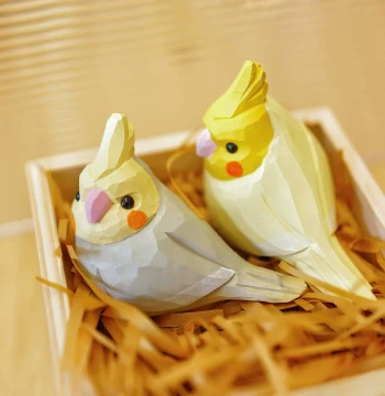 Wood Carving Study Room | Hand-Carved Cockatiel Figurine - Cute Healing Desktop Ornament & Wedding Gift