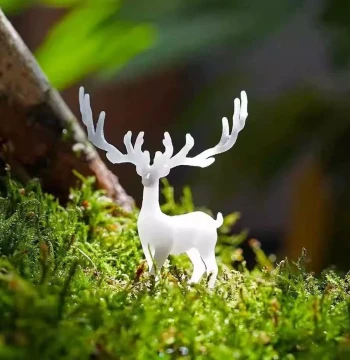 Micro-Landscape Decorative Materials: Water Path Tank, Eco-Tank, Moss Potted Plants, Flowers, Succulents, Figurine Models, and Miniature Animals (Deer)