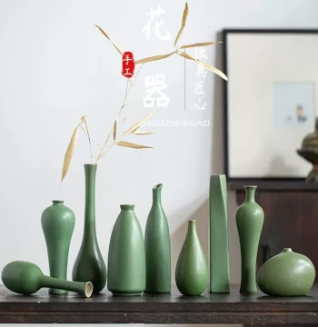Ceramic Small Vase Jingdezhen Creative Handcrafted Vase for Tea Table, Zen Flower Holder, Chinese Vintage Green Flower Vessel