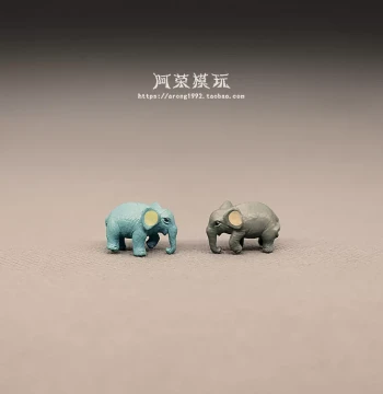 Miniature Animal Model - Tiny Elephant for Macro Photography and Micro Landscape Decor