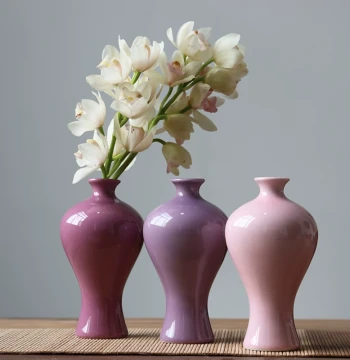 Chinese Style Retro Ceramic Vase - Traditional Flower Arrangement Vessel with Song Dynasty Aesthetics, Decorative Ornament Wholesale from Jingdezhen Manufacturer
