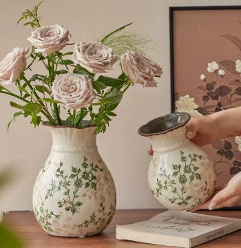 New Floral Ice-Crack Ceramic Vase - Rustic Creative Home Decor in New Chinese Style