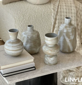 Lin Yu / Vintage Vase Ornament - Luxury High-End Retro Wabi-Sabi Style Dried Flower Pot for Living Room, New Chinese Design