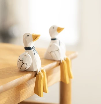 Take a Break Duck Hanging Feet Duck Wood Carving Cultural Creative Gift Desk Stress Relief Ornament Healing Ins Style Pure Handmade