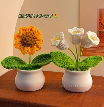 Hand-Woven Sunflower Desktop Bouquet - Practical Birthday Gift for Women