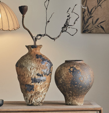 Jingdezhen Retro Ceramic Vase in Wabi-Sabi Style, New Chinese Design for Homestays, Hotels, and Living Rooms, Rough Pottery Vintage Flower Arrangement Decor